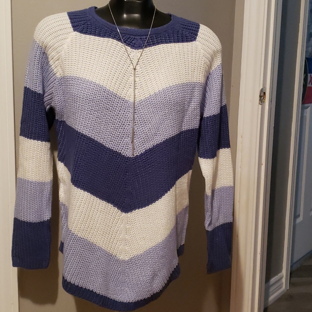 Knitted Sweater size Sm
